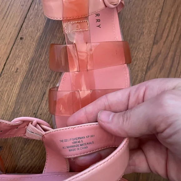 NWOB Katy Perry The Geli Fisherman Comfort Sandal Pink Amethyst - Size 10 - Picture 8 of 9